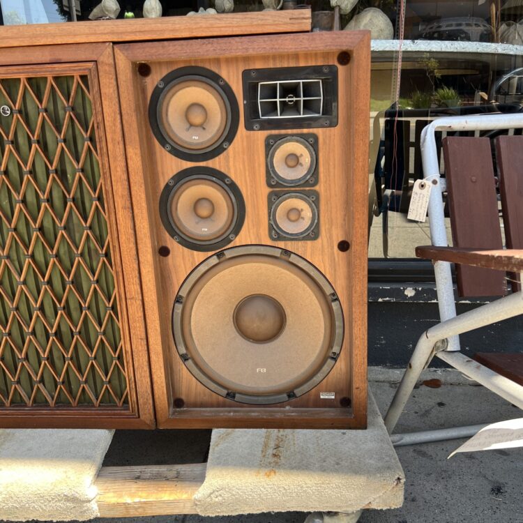 Pair Of Pioneer Speakers Model CS-77A and CS-88A Made In Japan - Image 11