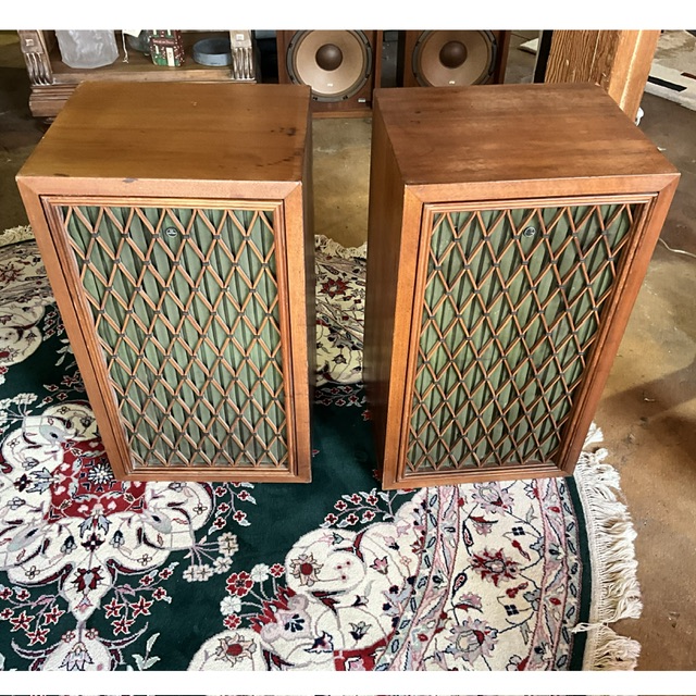 Pair Of Pioneer Speakers Model CS-77A and CS-88A Made In Japan