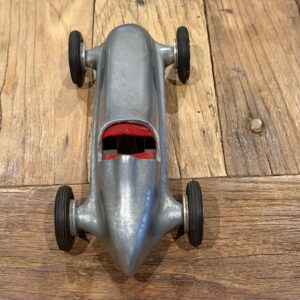VINTAGE INDY 500 SOUVENIR WILBUR SHAW TOY ALUMINUM CAR / C 1947