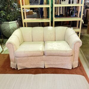 Tufted Upholstered Love Seat